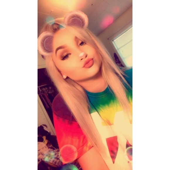 Meet your Posher, Rae - Picture 1 of 1